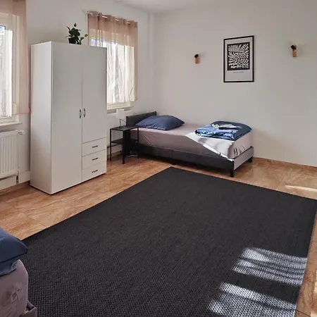 Apartmán 1 *